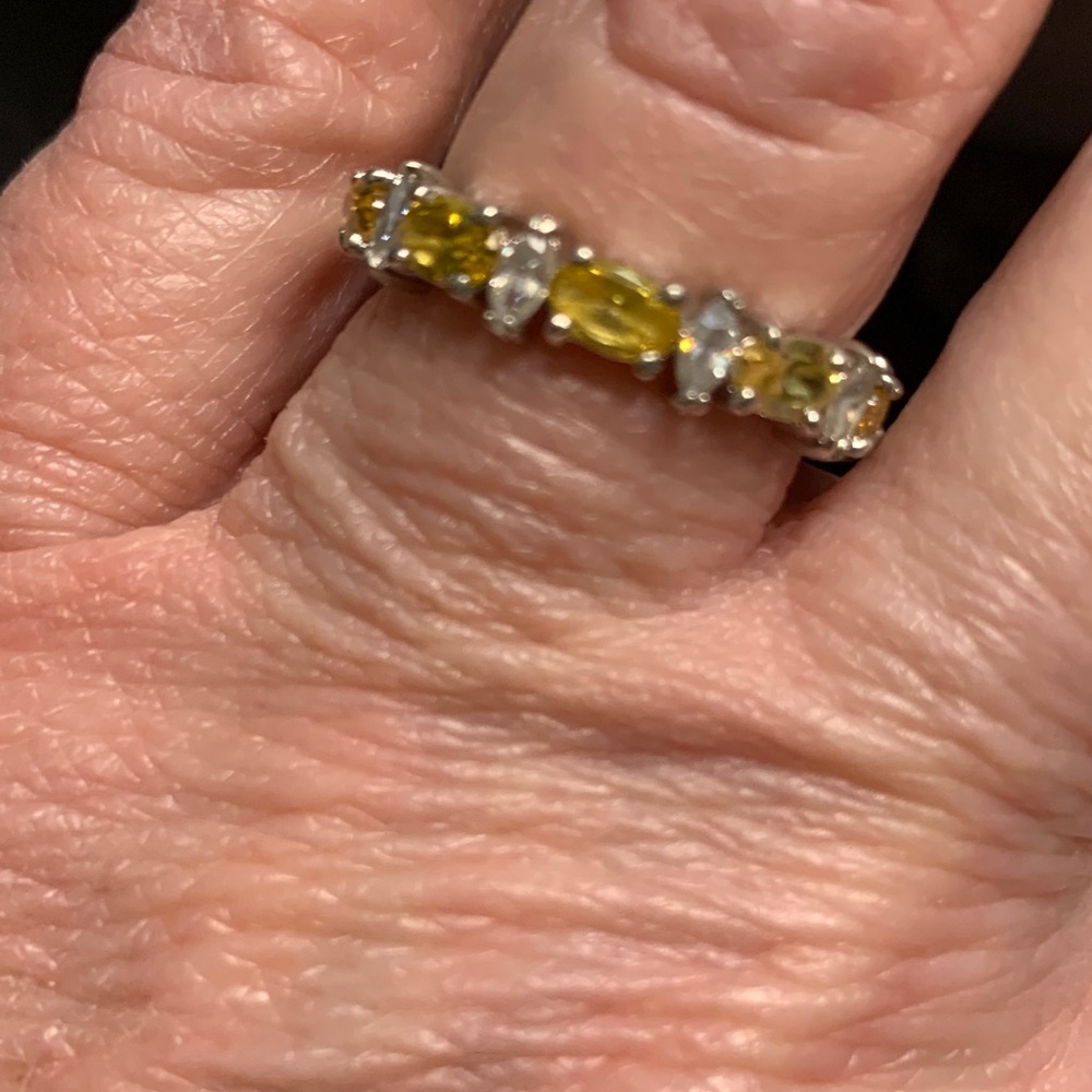 Eternity ring - Picture 2 of 5